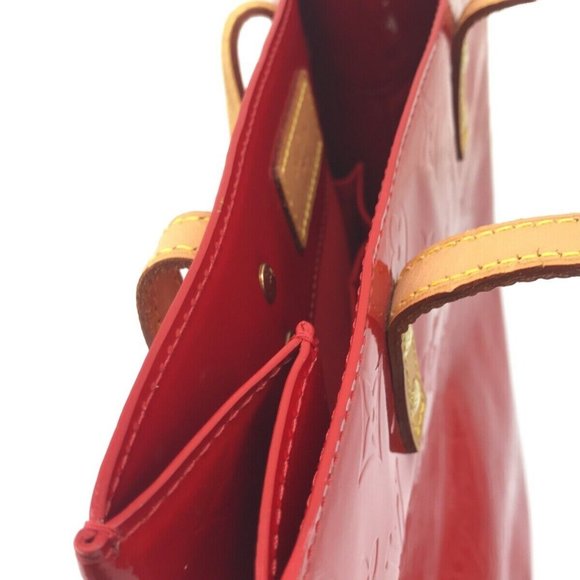 Auth LOUIS VUITTON Reade MM Rouge Monogram Vernis Handbag - Picture 14 of 14